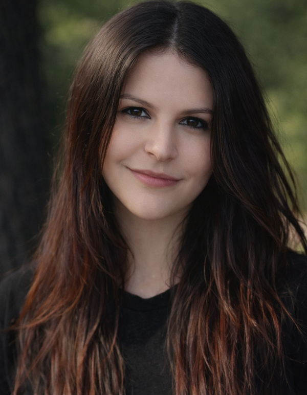 Portrait of Jade Fahid