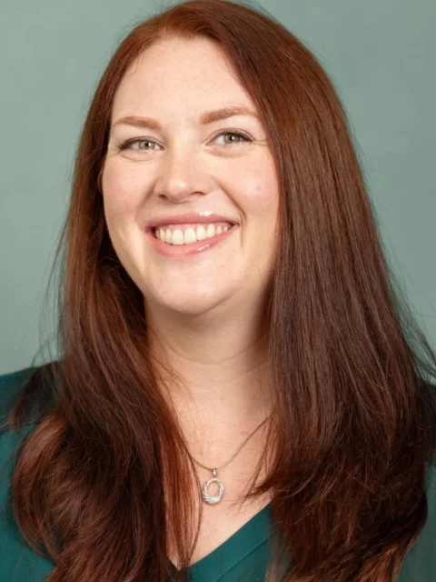 Portrait of Emily Perez, LMFT